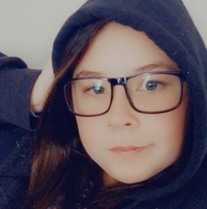 Meet your Posher, Kay